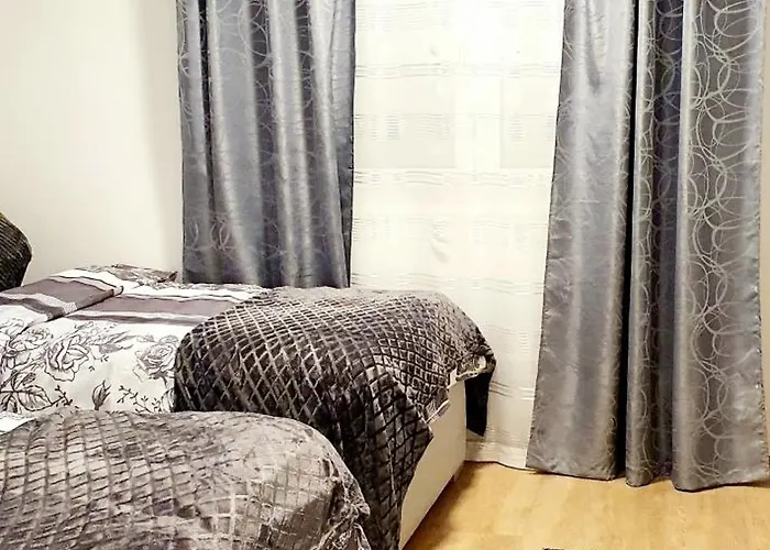 3-zimmer- In Traun, Naehe Und Wels Apartmán