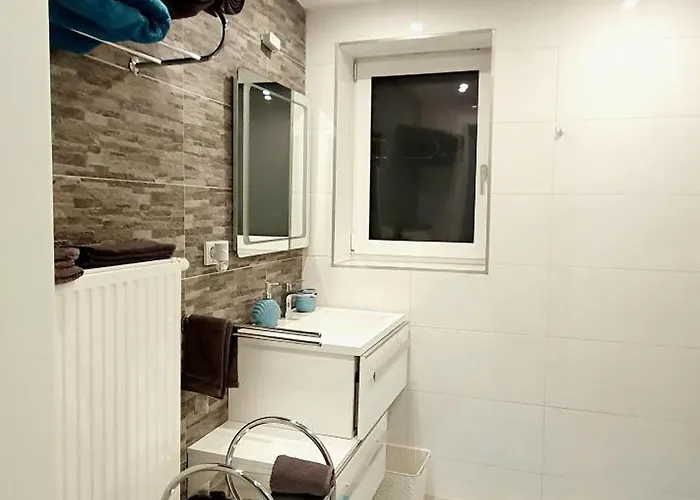 شقة 3-zimmer- In Traun, Naehe Und Wels *